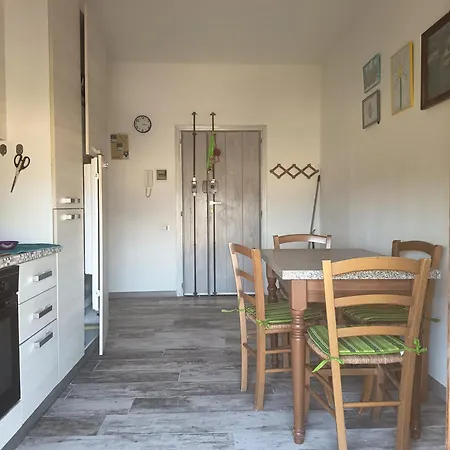 300 Metri Dal Mare Lägenhet *
