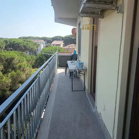 300 Metri Dal Mare * Follonica
